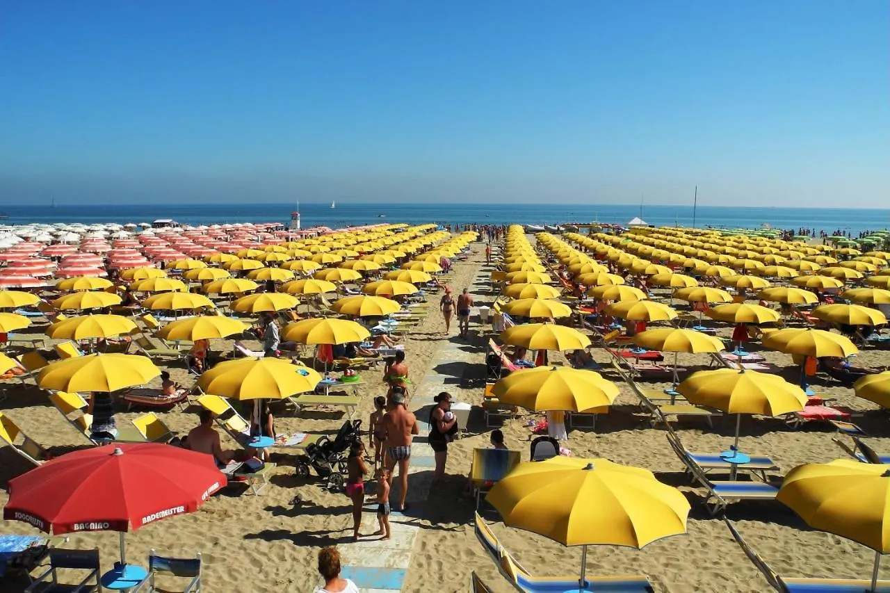 Hotel Reyt Rimini 3*,